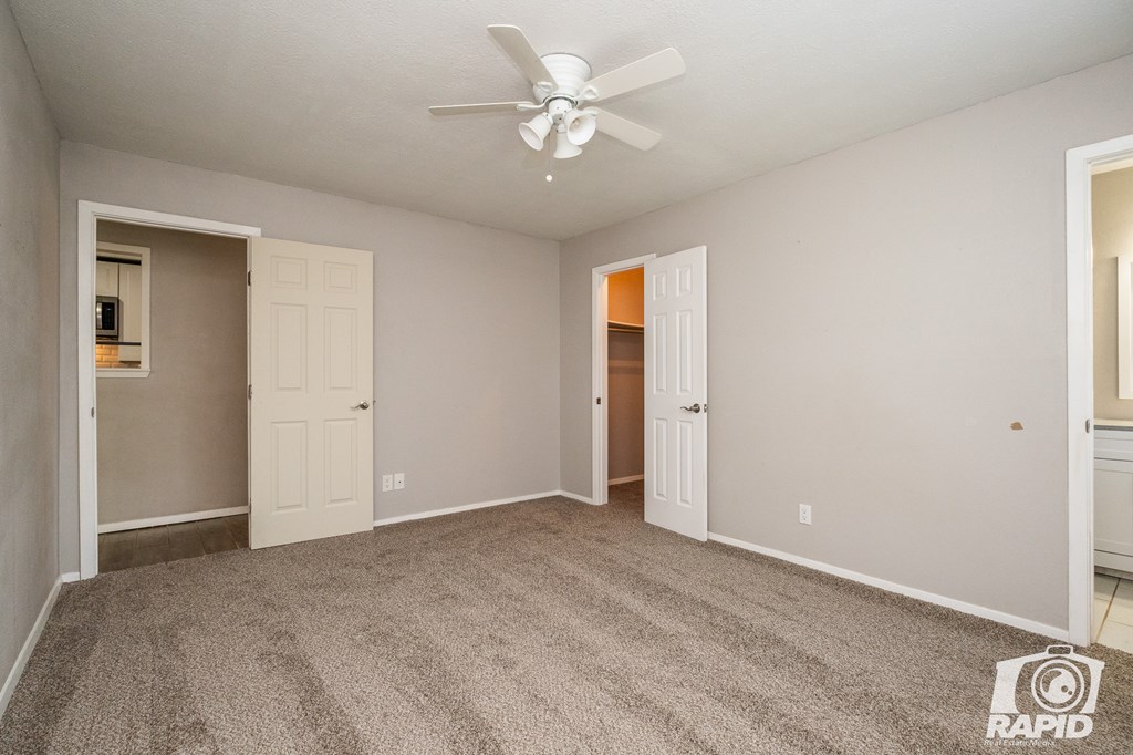 1102 Toby Lane Property Photo 15