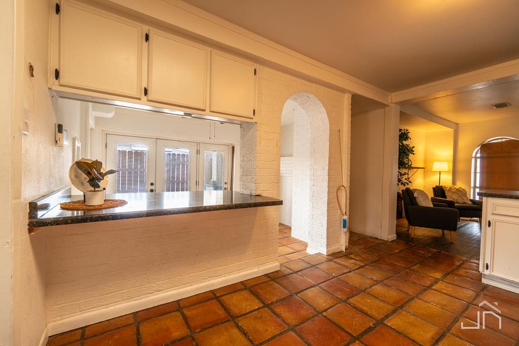 2521 Forest Park Ave Property Photo 9