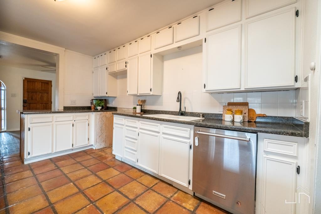 2521 Forest Park Ave Property Photo 17