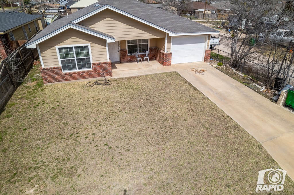 2266 Woodlawn Dr Property Photo 24