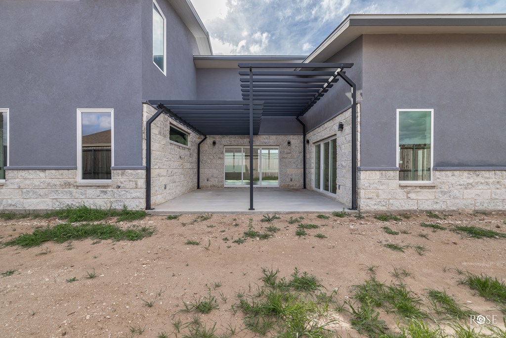 4990 Silver Creek Pass Property Photo 37