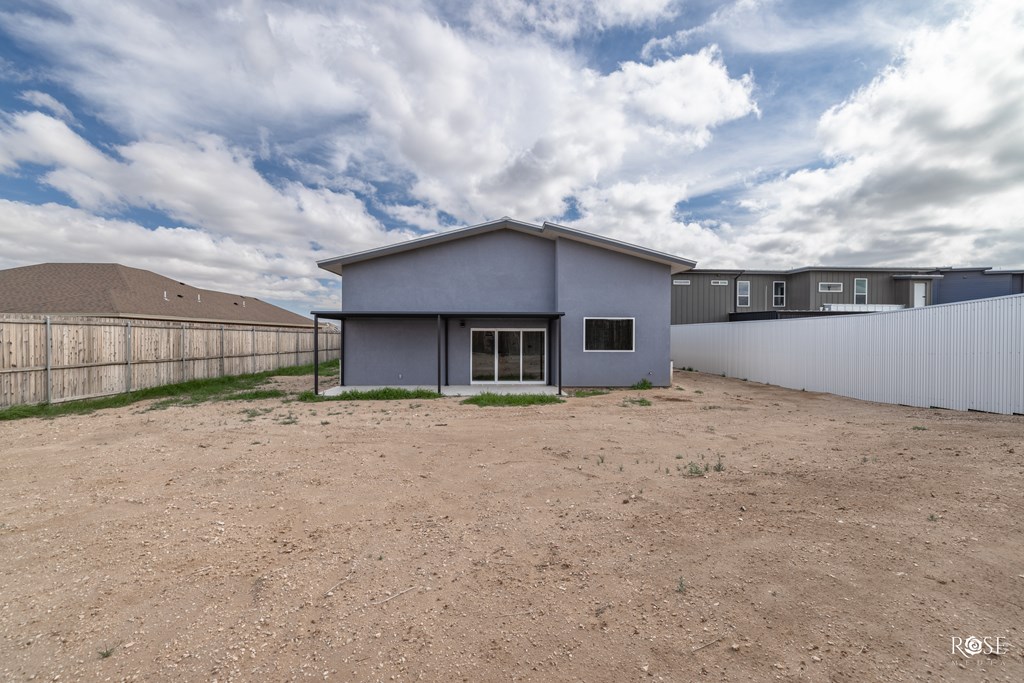 4990 Silver Creek Pass Property Photo 39