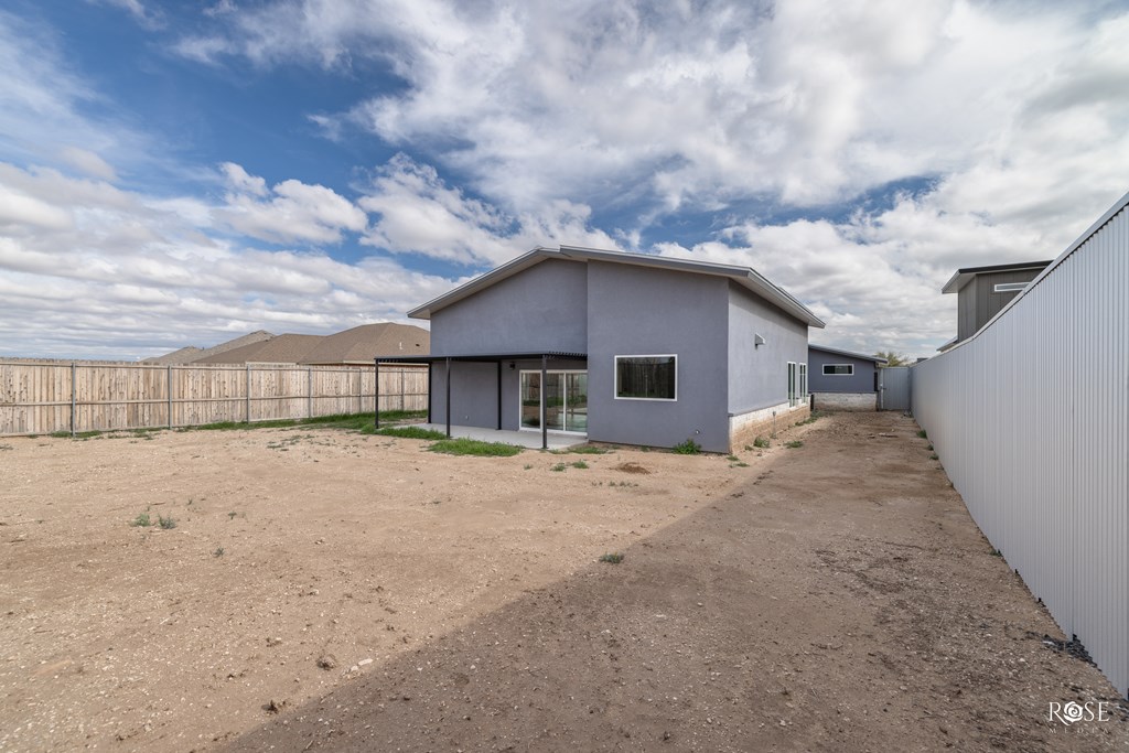4990 Silver Creek Pass Property Photo 40