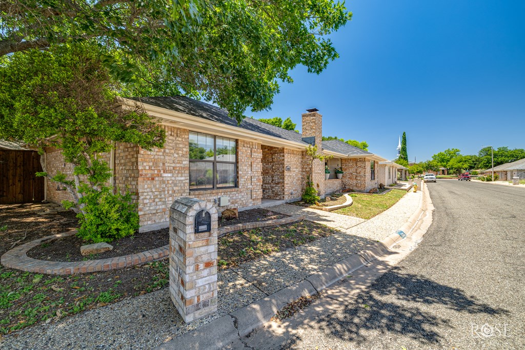 3413 Sequoia Circle Property Photo 10