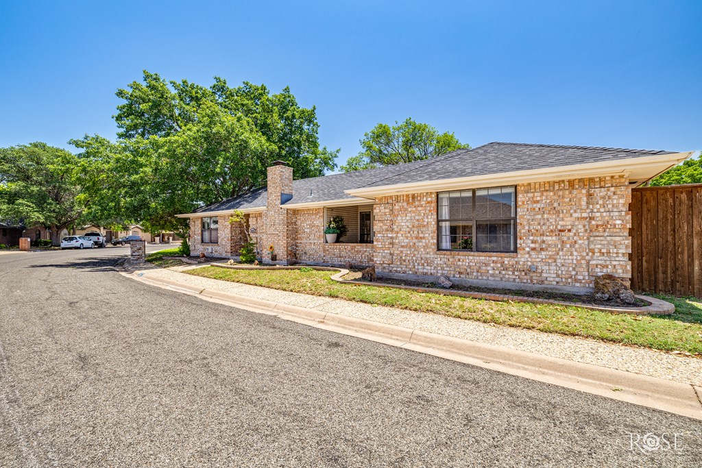 3413 Sequoia Circle Property Photo 11