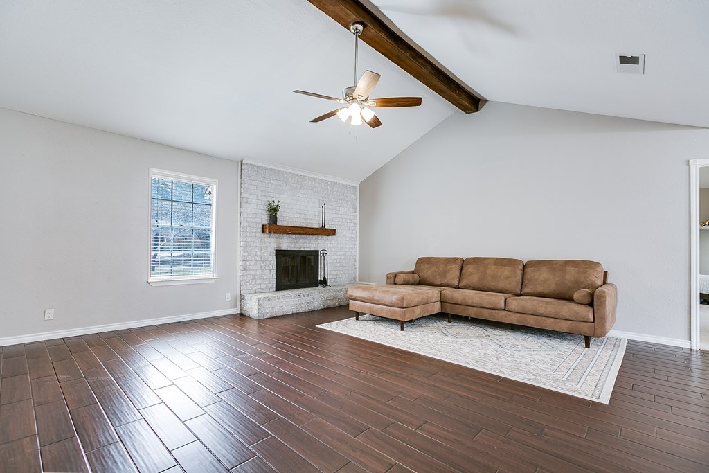 3830 Driftwood Dr Property Photo 10