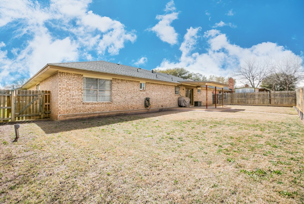 3830 Driftwood Dr Property Photo 30