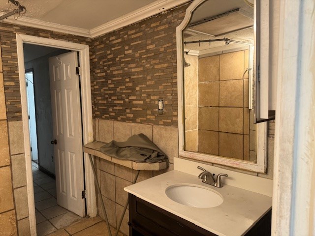 445 8th St Property Photo 5