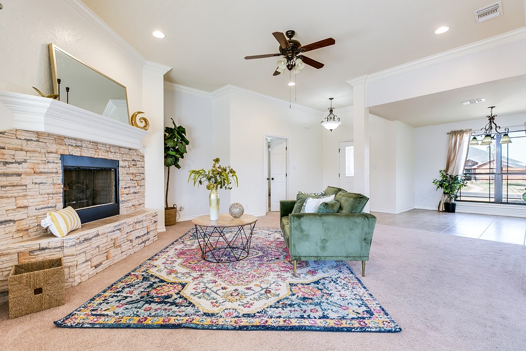 1113 Windemere Circle Property Photo 5