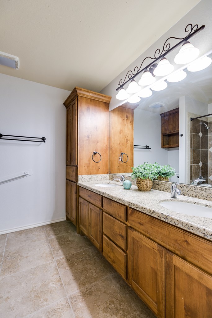1113 Windemere Circle Property Photo 32