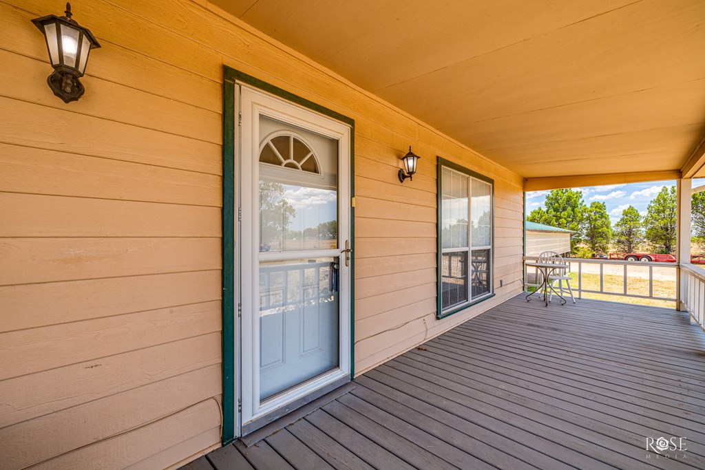10934 Glass Rd Property Photo 8