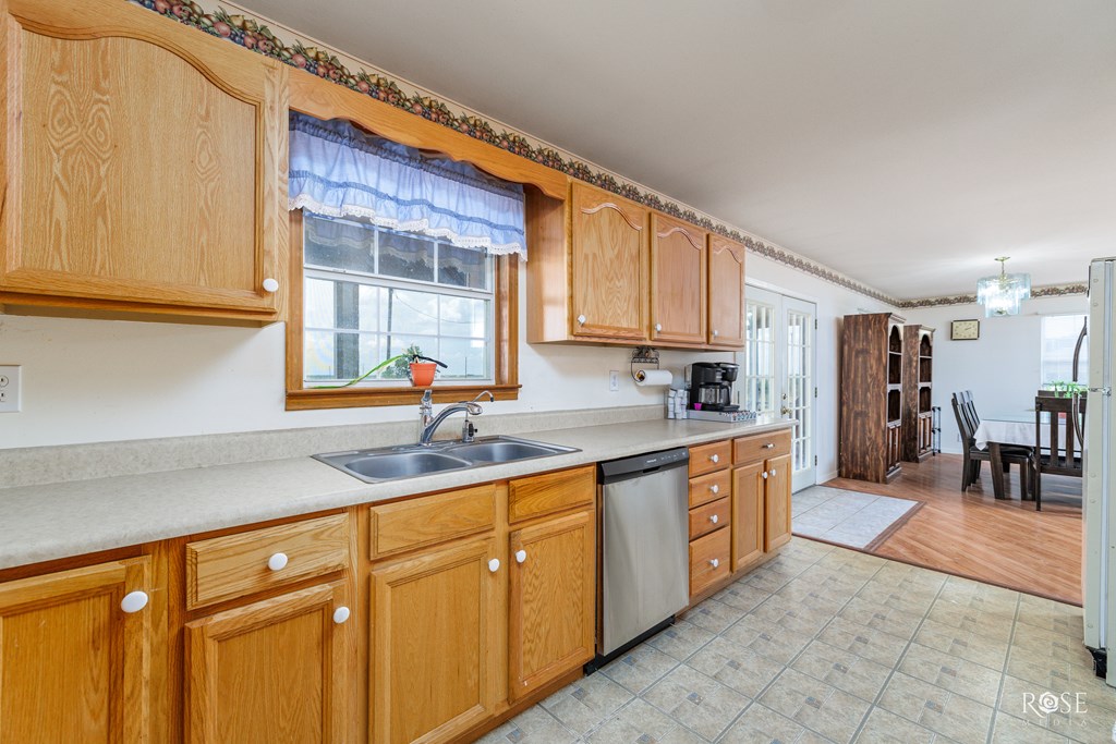 10934 Glass Rd Property Photo 15