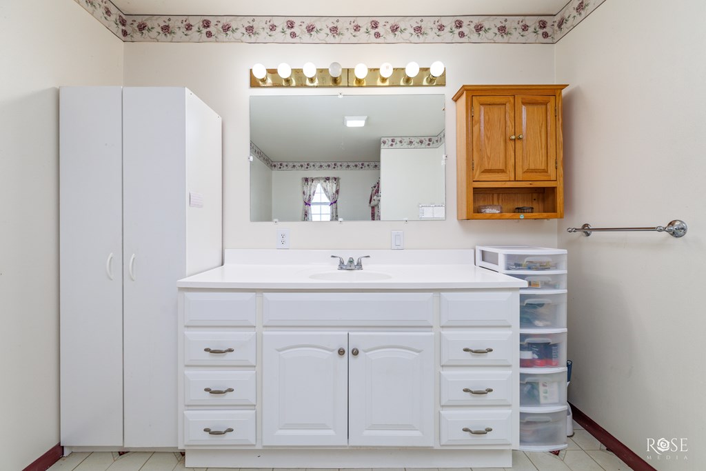 10934 Glass Rd Property Photo 19