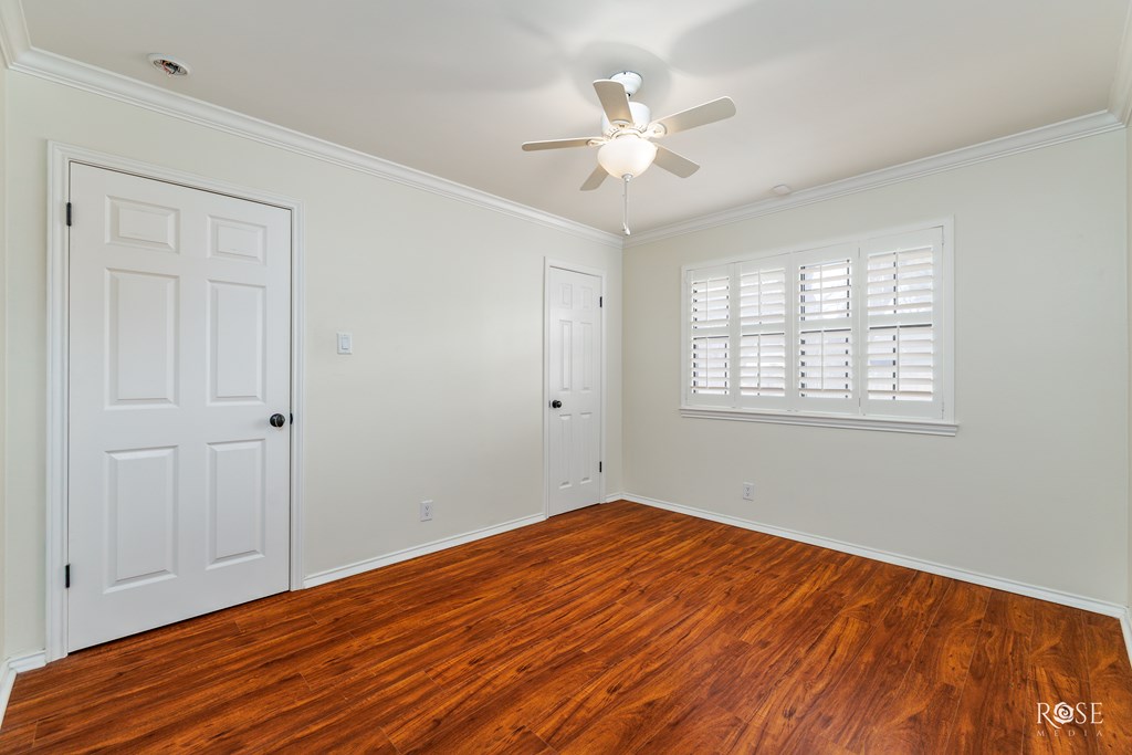 3330 Shadyhill Dr Property Photo 17