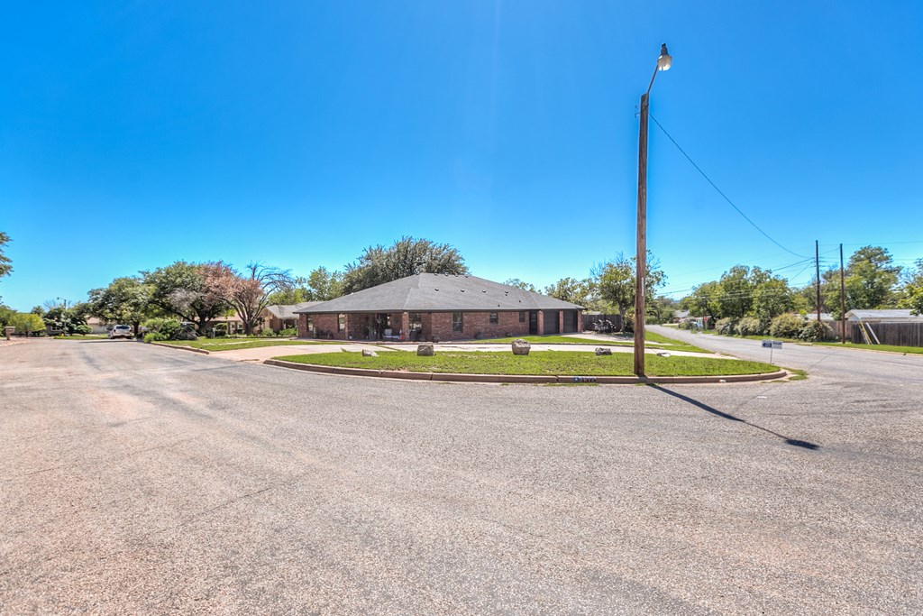 3613 Clark Dr Property Photo 14