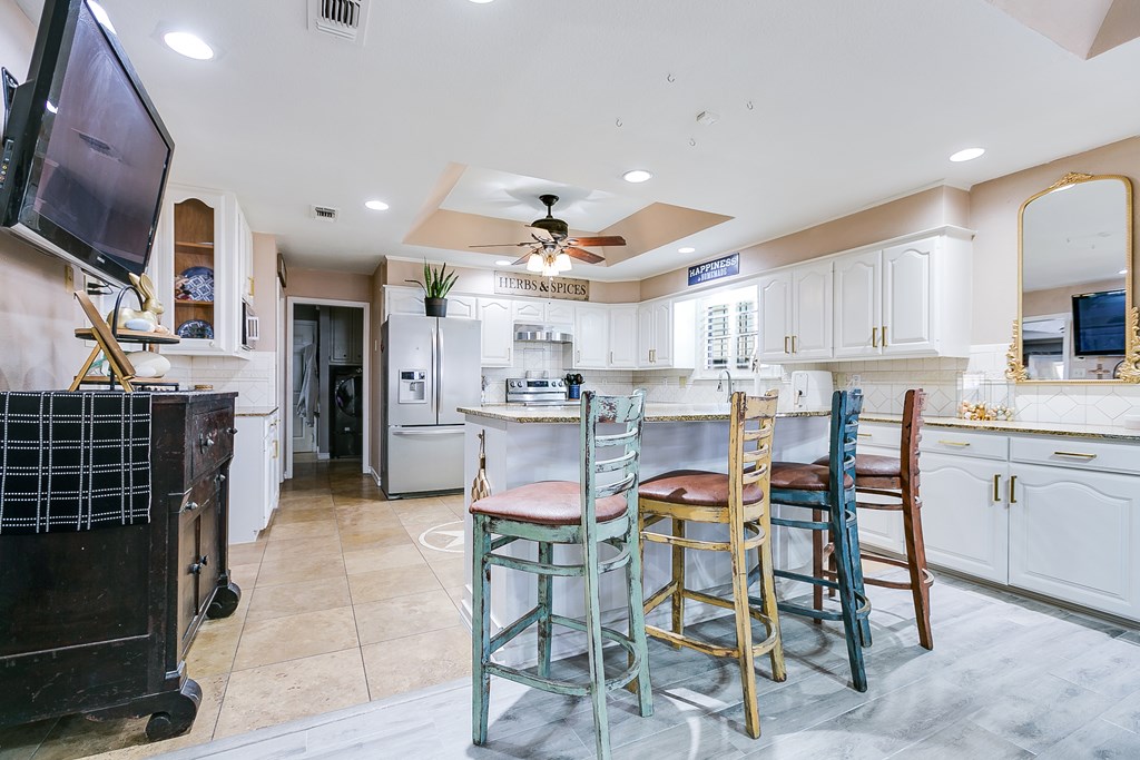 3613 Clark Dr Property Photo 19