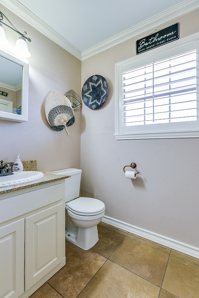 3613 Clark Dr Property Photo 28
