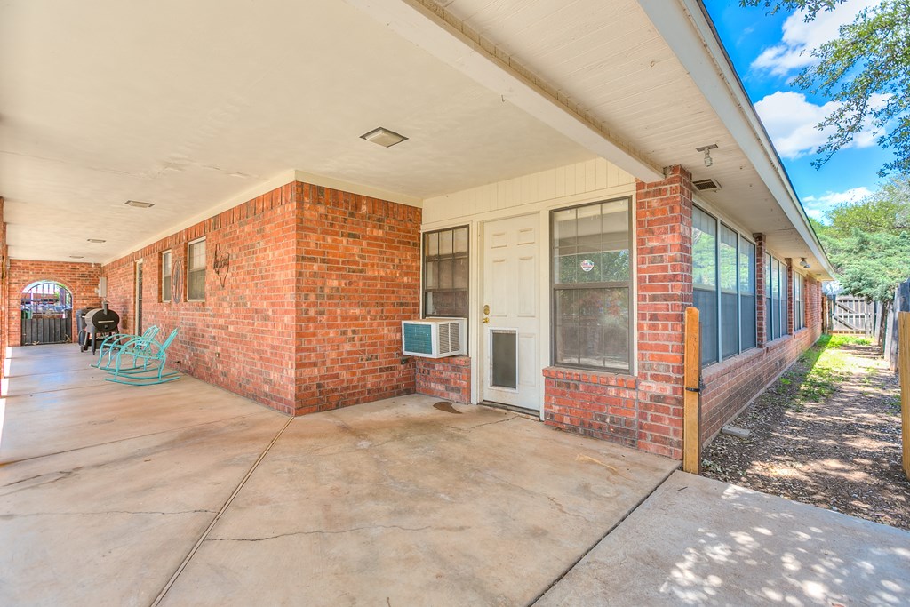 3613 Clark Dr Property Photo 41