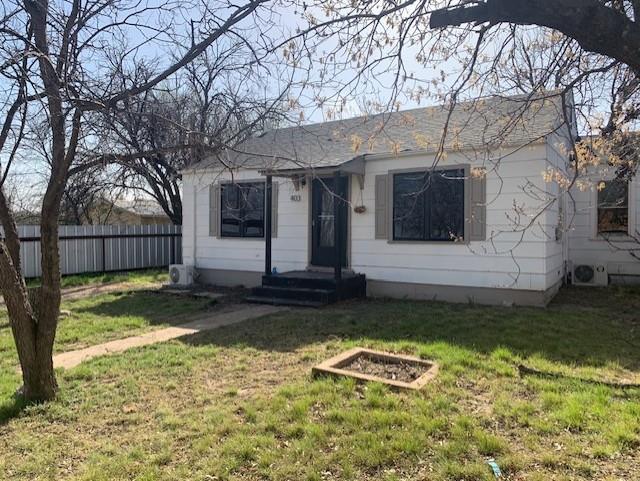 403 Crosson St Property Photo