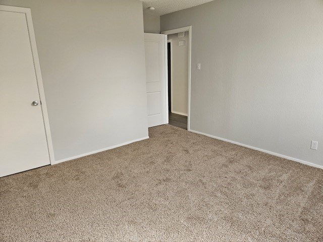 841 Van Zandt St Property Photo 5