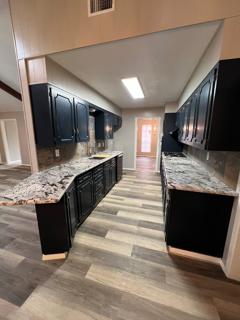 3222 Southland Blvd Property Photo 15