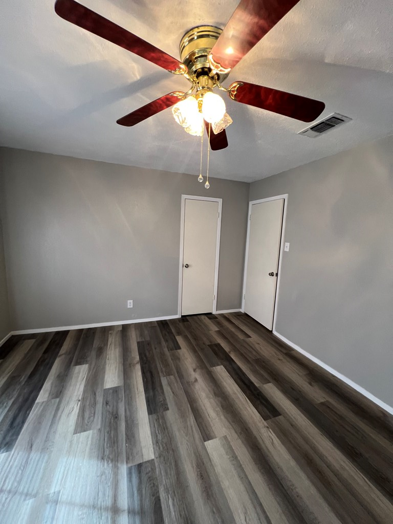 3222 Southland Blvd Property Photo 22
