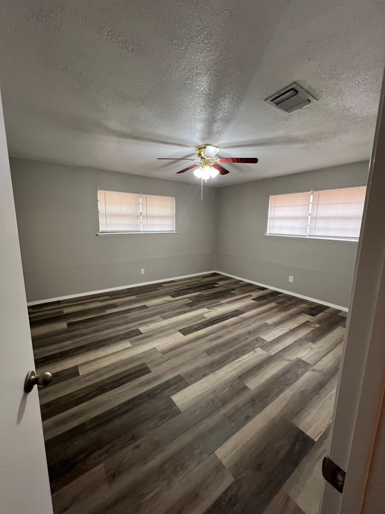 3222 Southland Blvd Property Photo 27