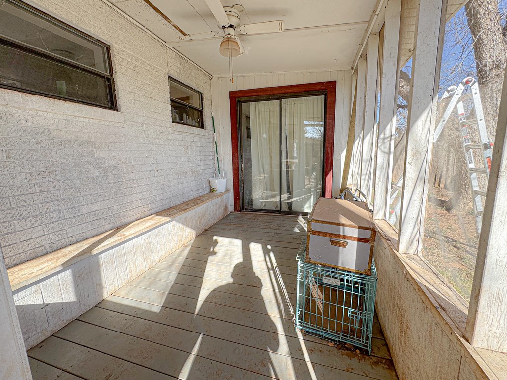 2721 Yale Ave Property Photo 17