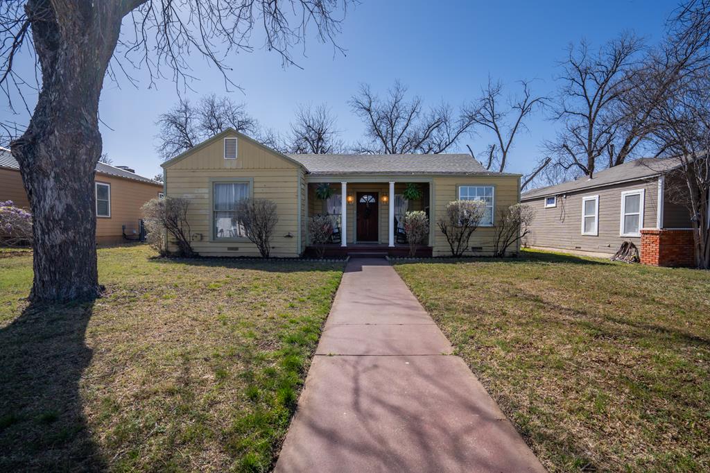 1423 S Van Buren St Property Photo