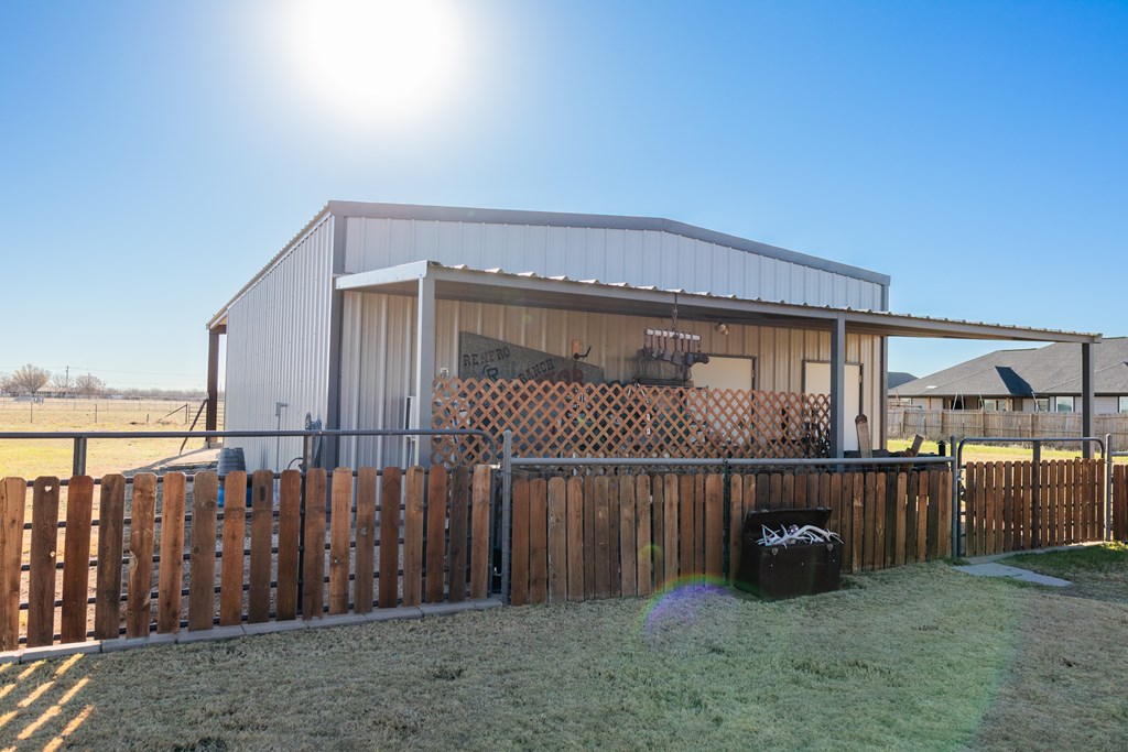 5876 Bridlewood Court Property Photo 25