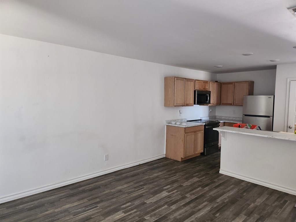 2521 Freeland Ave Property Photo 5