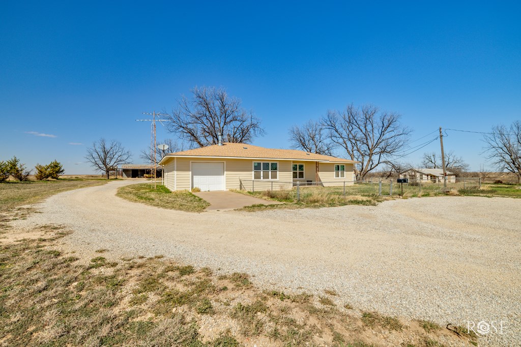 17342 Fm 1929 Property Photo 2