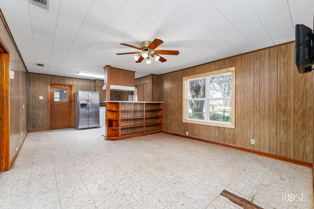 17342 Fm 1929 Property Photo 8