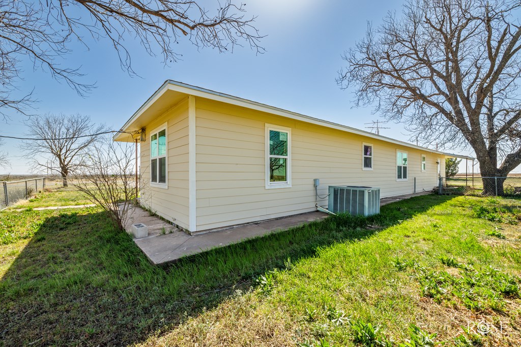 17342 Fm 1929 Property Photo 20
