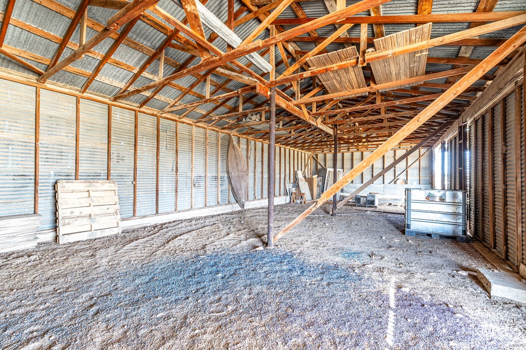 17342 Fm 1929 Property Photo 27