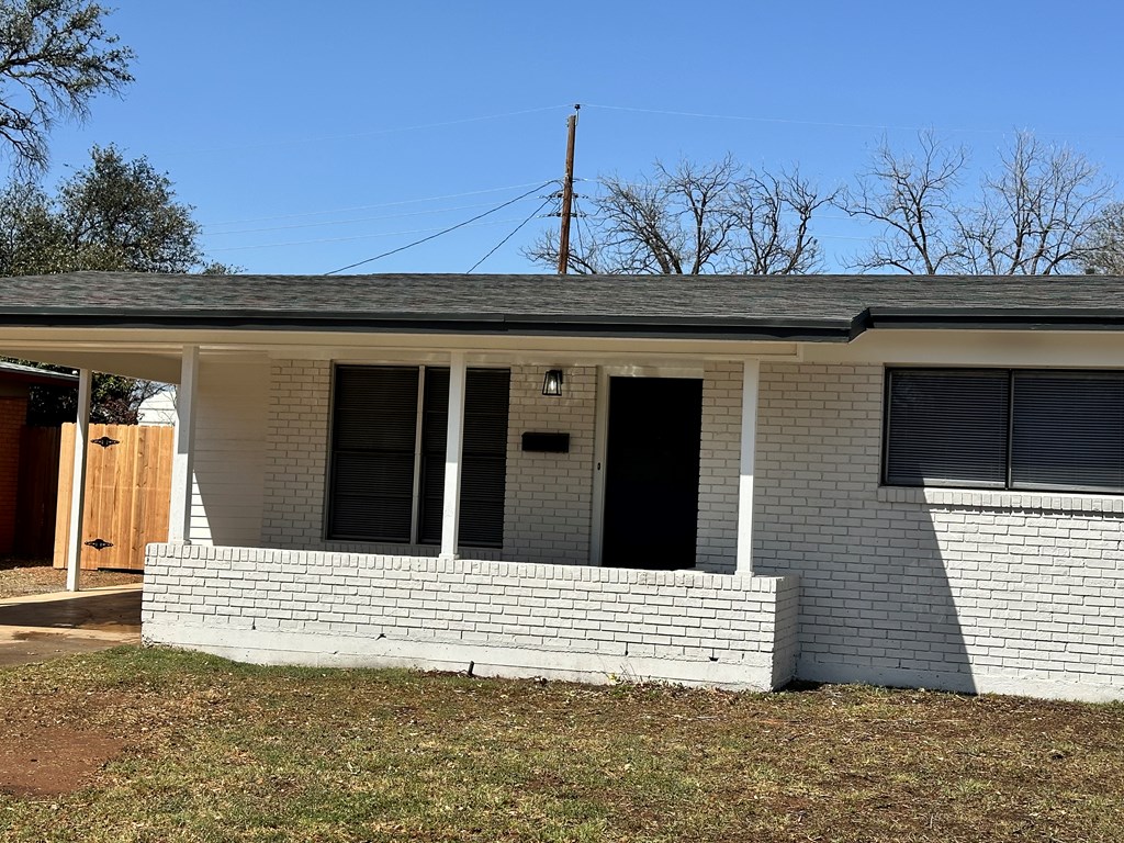 2750 Harvard Ave Property Photo 4