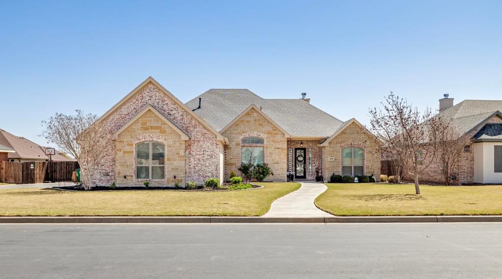 4718 Shadow Creek Property Photo