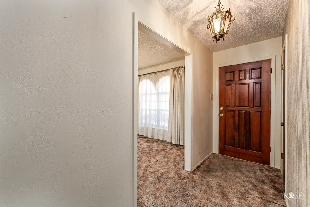 3219 Sunset Dr Property Photo 5