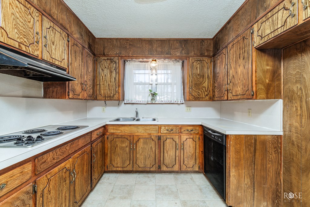 3219 Sunset Dr Property Photo 11
