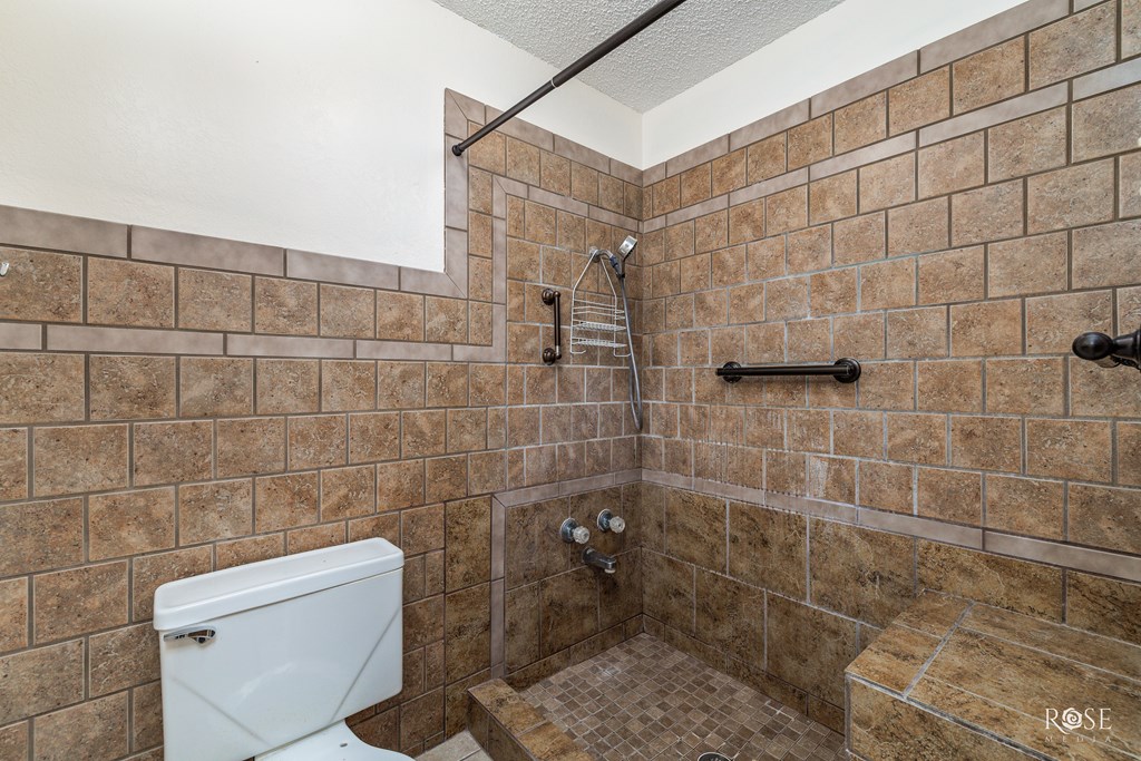 3219 Sunset Dr Property Photo 13