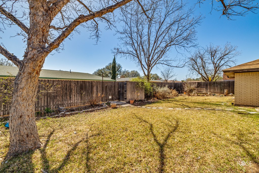 3219 Sunset Dr Property Photo 22