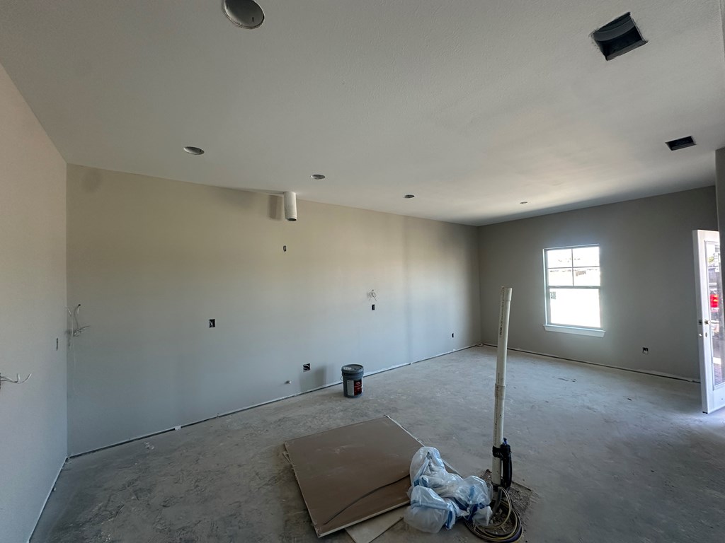 3118 Cedarhill Dr Property Photo 4