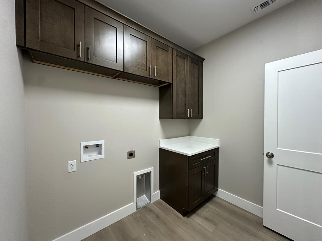 3118 Cedarhill Dr Property Photo 6