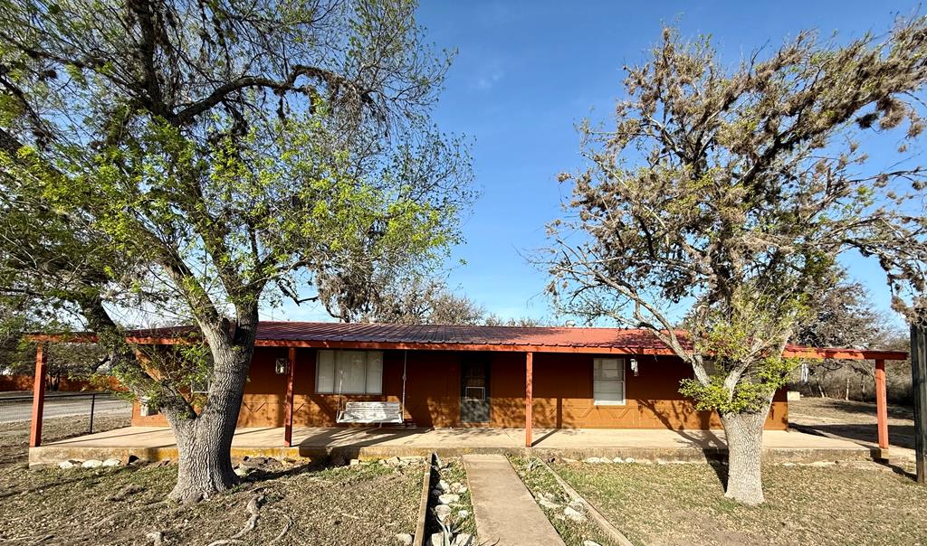 Camp Wood Real Estate Listings Main Image