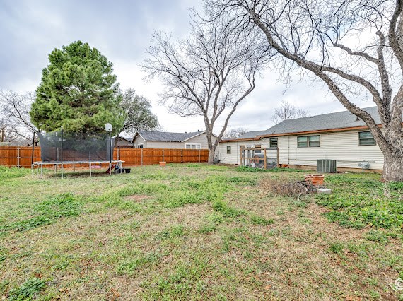 203 Penrose St Property Photo 22
