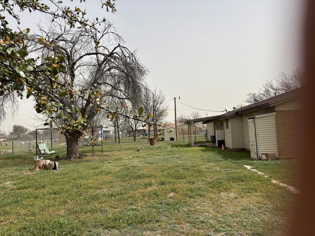 208 Blue Grass Dr Property Photo 35