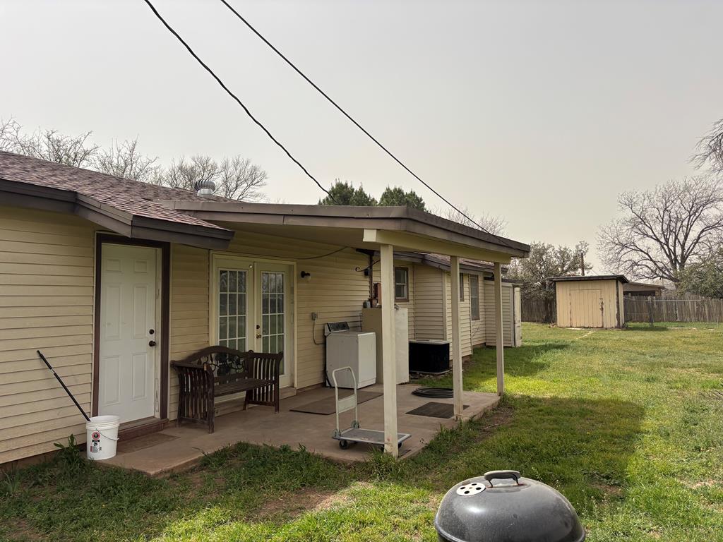 208 Blue Grass Dr Property Photo 36