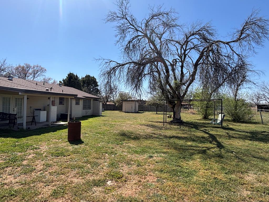 208 Blue Grass Dr Property Photo 45
