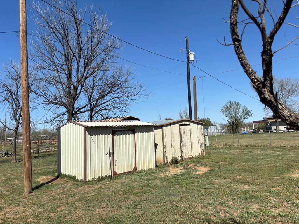 208 Blue Grass Dr Property Photo 48