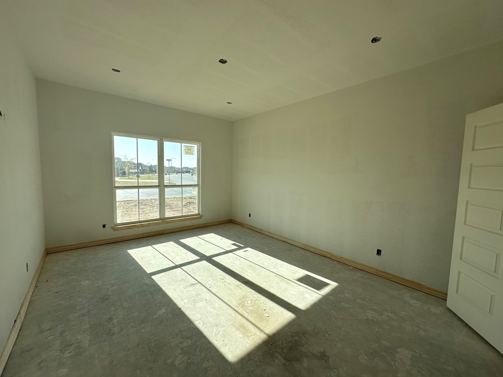 7509 Easton Ave Property Photo 5